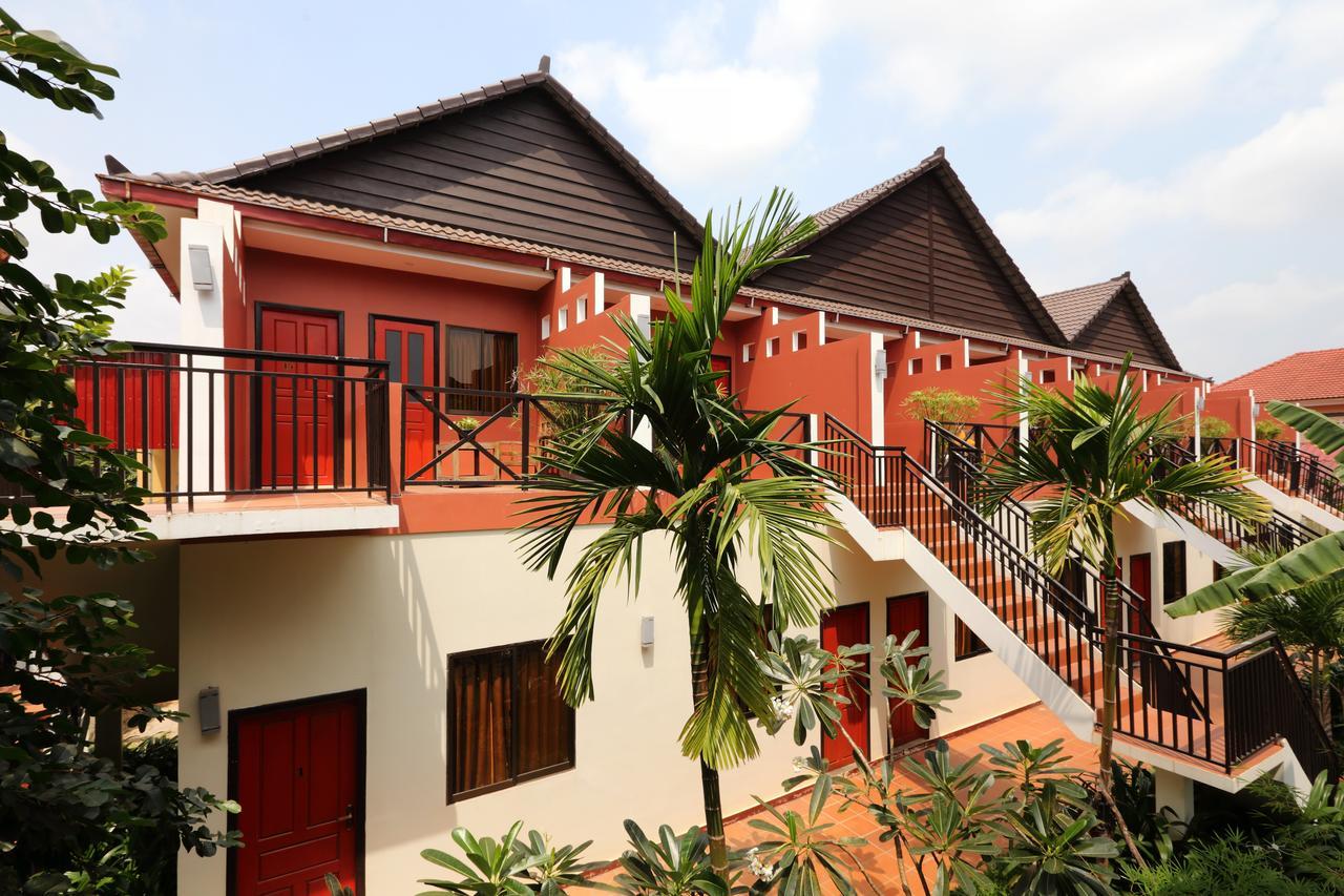 The Cockatoo Nature Resort & Spa Сиемрип Экстерьер фото