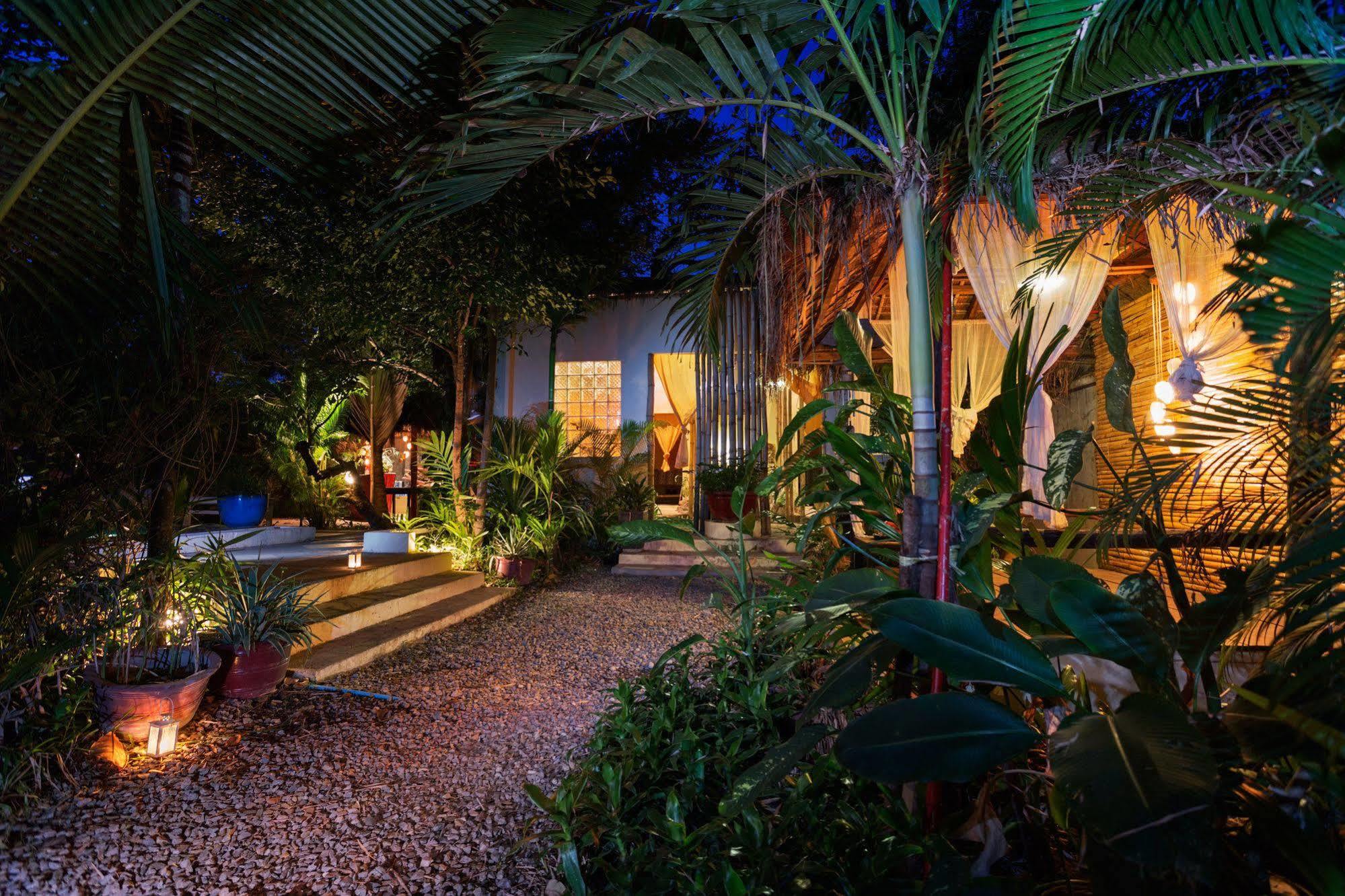 The Cockatoo Nature Resort & Spa Сиемрип Экстерьер фото