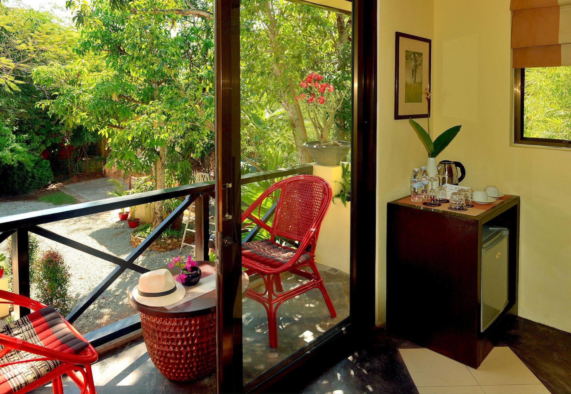 The Cockatoo Nature Resort & Spa Сиемрип Экстерьер фото
